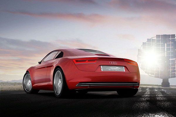 audi-e-tron-electric-supercar_5.jpg