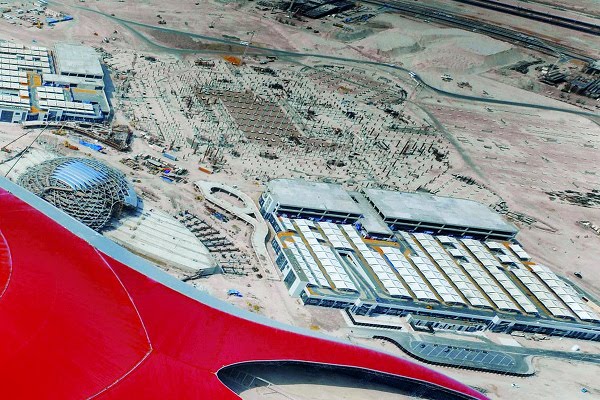 ferrari world abu dhabi 7 Ferrari World,Taman Hiburan Terbesar di Dunia