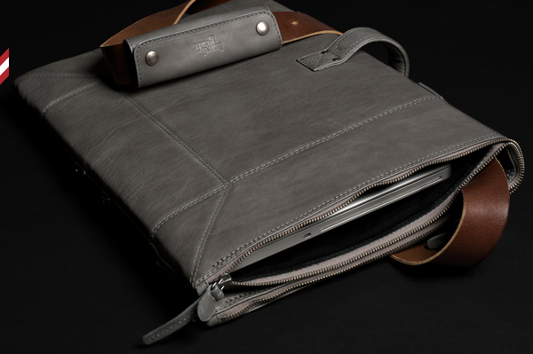 hard-graft-3-fold-bag_4 hard-graft-3-fold-bag_4