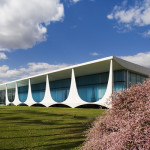 Palaucio-da-Alvorada-by-Oscar-Niemeyer-3