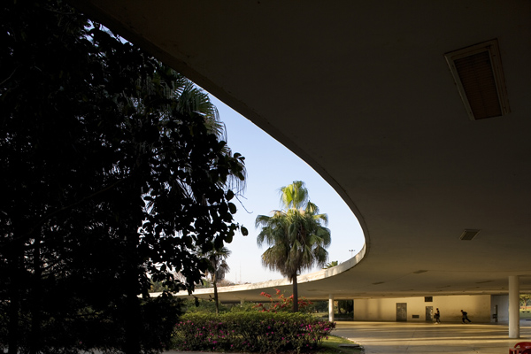Theater-in-Ibirapuera-Park-1