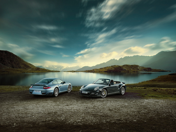 2011 Porsche 911 Turbo S Gallery