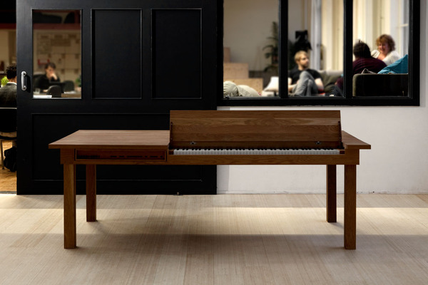 piano-table_georg-bohle_1 Piano Table by Georg Bohle