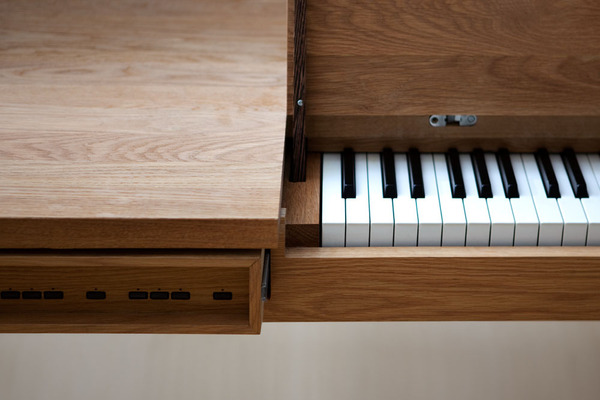 piano-table_georg-bohle_2 Piano Table by Georg Bohle