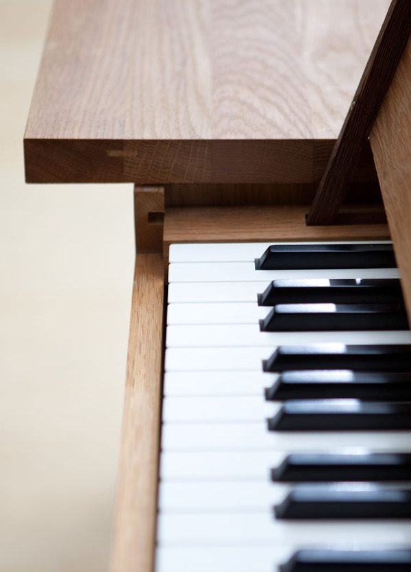 piano-table_georg-bohle_3 Piano Table by Georg Bohle