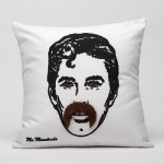 moustache-pillow_3