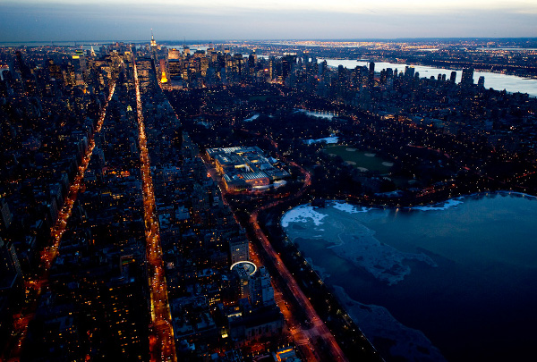 nyc-at-night_jason-hawkes_6 NYC At Night by Jason Hawkes