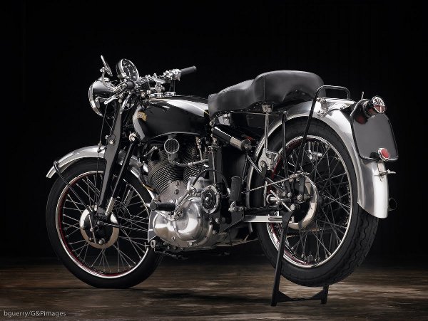 1951 Vincent Rapide 4