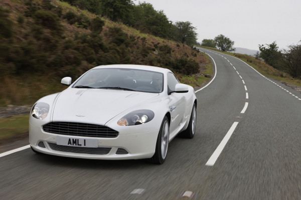 2011 Aston Martin DB9 sport cars