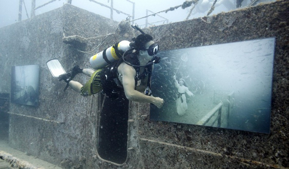 Shipwreck-Art-Gallery-by-Andreas-Franke-5