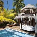 maldives W-Retreat-and-Spa-in-Maldives-baldaquin-pool 1