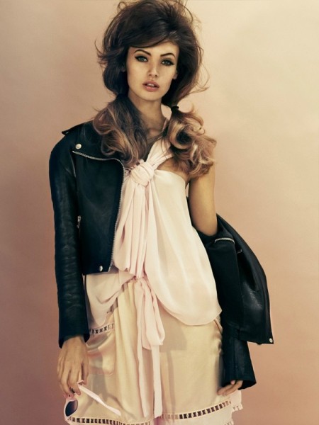 mona-johannesson-by-peter-gehrke-for-elle-sweden-2