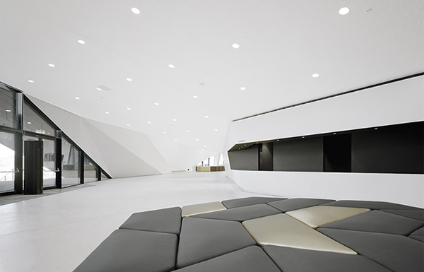 Austrian Festival Hall by Delugan Meissl 4