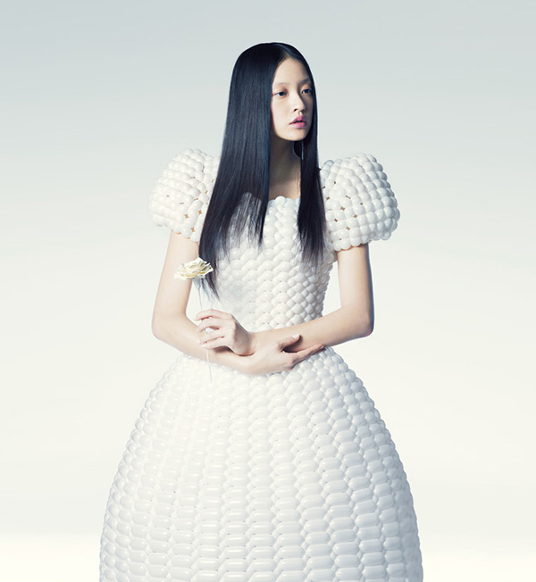 Balloon Dresses by Hosokai and Kawada 1
