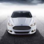 2013-Ford-Fusion-13