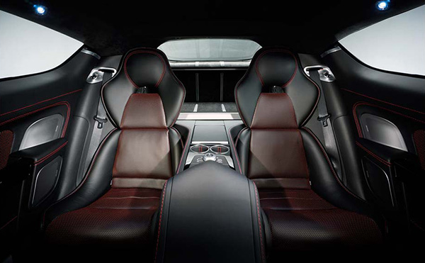 Aston Martin Rapide S 8