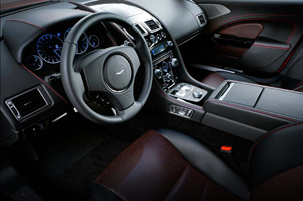 Aston Martin Rapide S 9