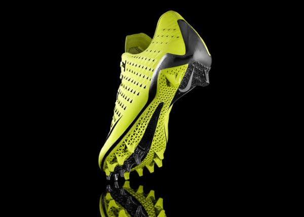 Nike vapor laser talon football cleat with 3D printing technology 1