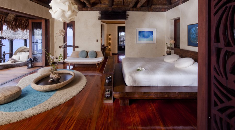 Hilltop Estate Owner’s Accommodation at the Laucala Island Resort – luxurious hotel room