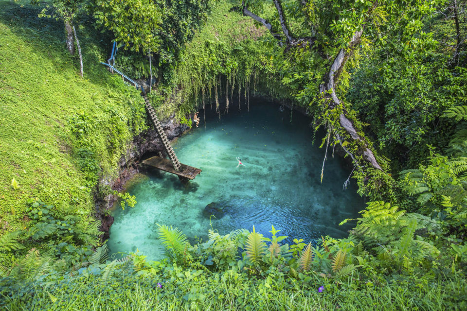 via blog.bidtotrip.com