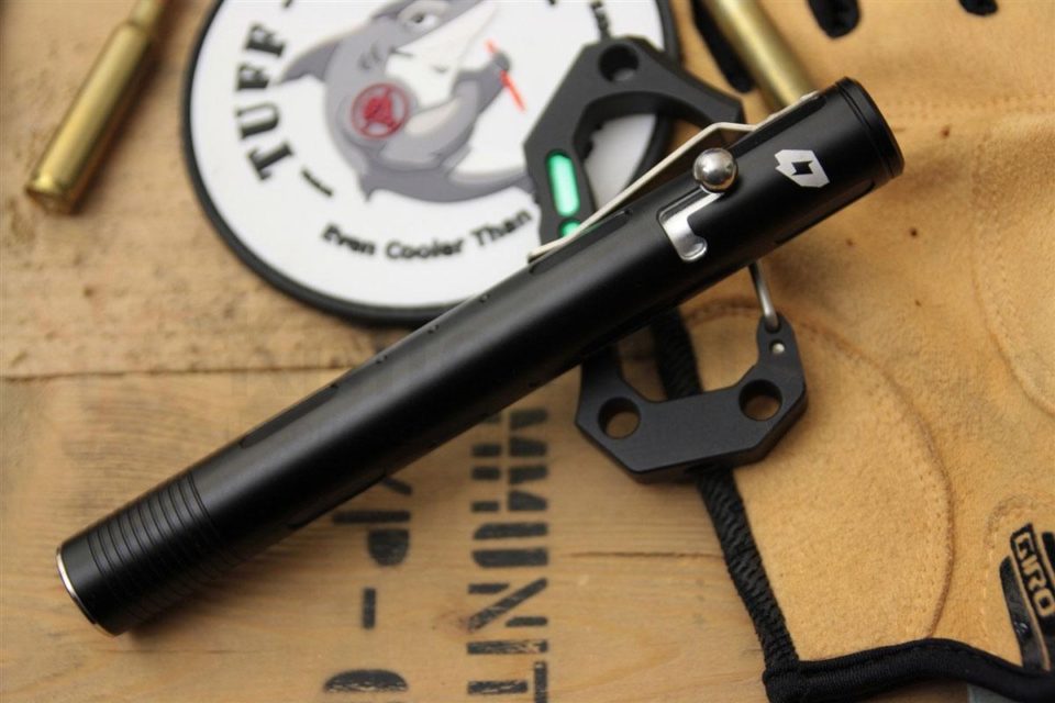 via knifecenter.com
