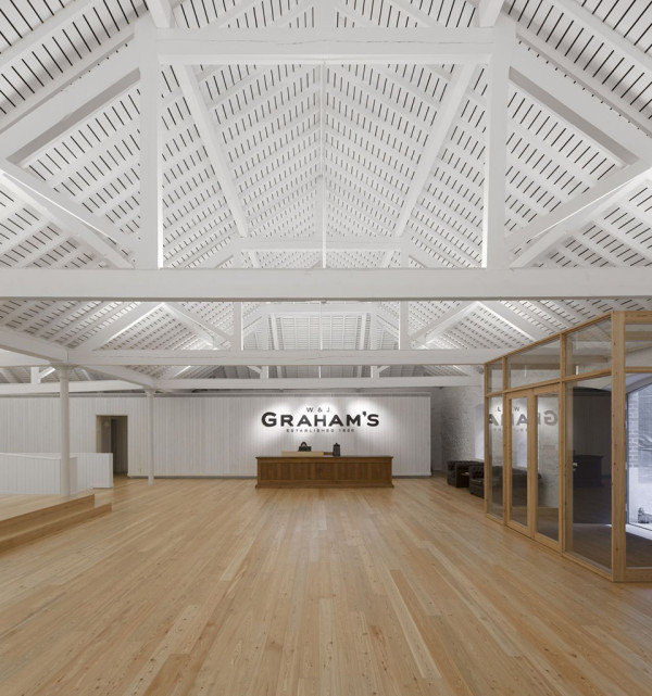 Graham’s 1890 Lodge Rehabilitation by Luis Loureiro + P-06 – Nuno Gusmão 3