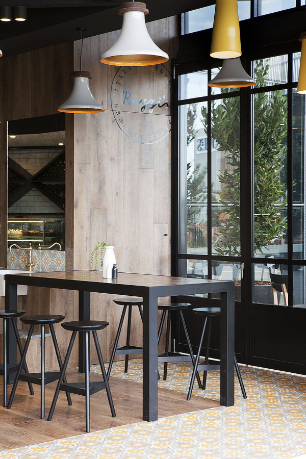 Rozzi’s Italian Canteen by Mim Design - Photography by Shannon McGrath  (5)
