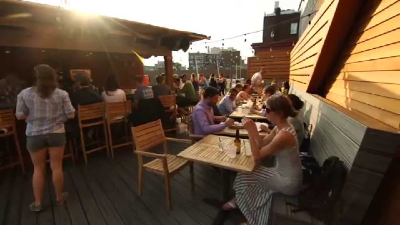 Felipe’s Taqueria - rooftop bar boston