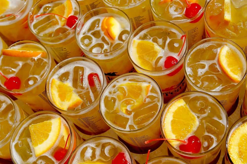 Citrus–Irish Whiskey Punch Drink