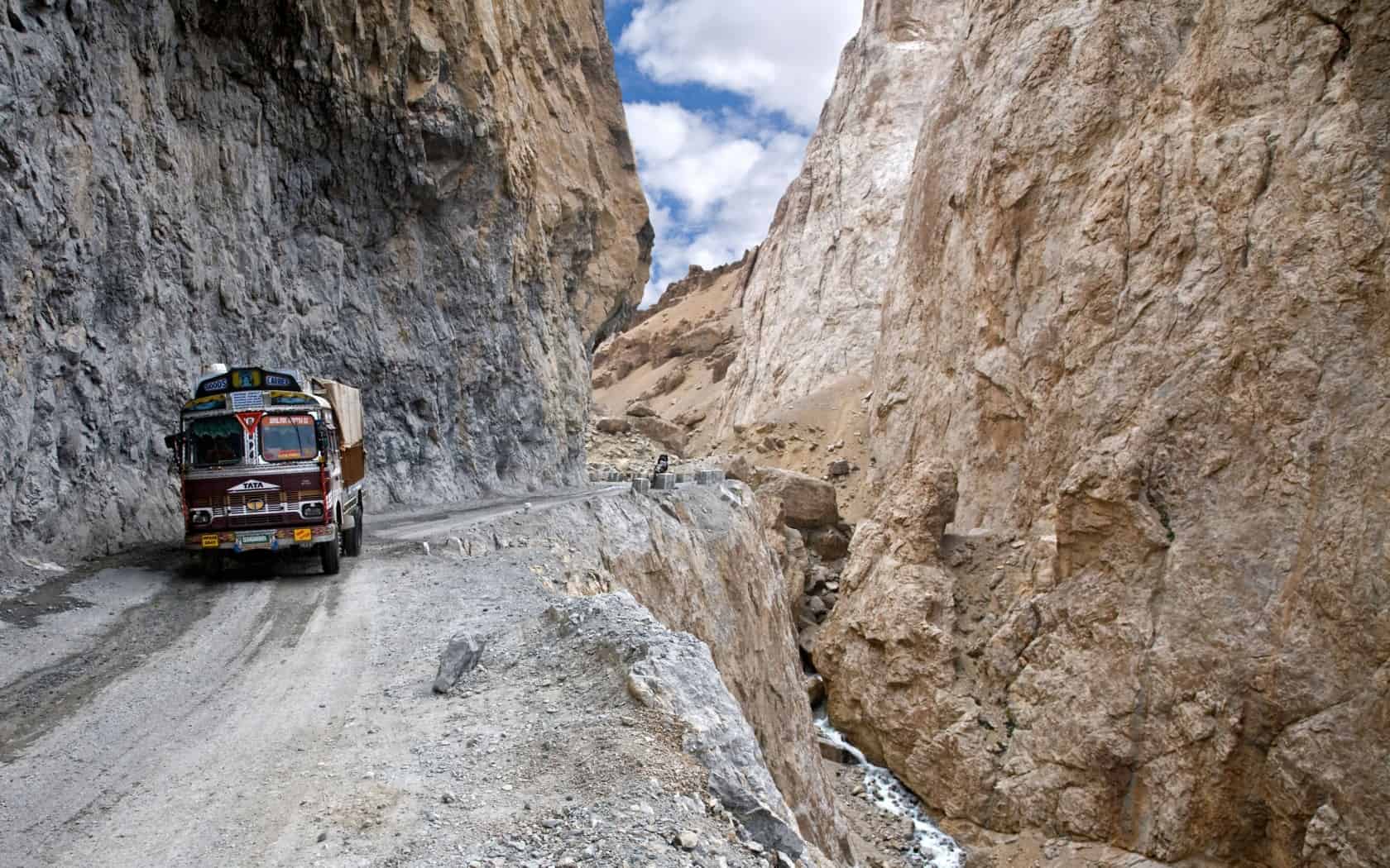 Leh – Manali Highway, Himalayas, India - road to drive