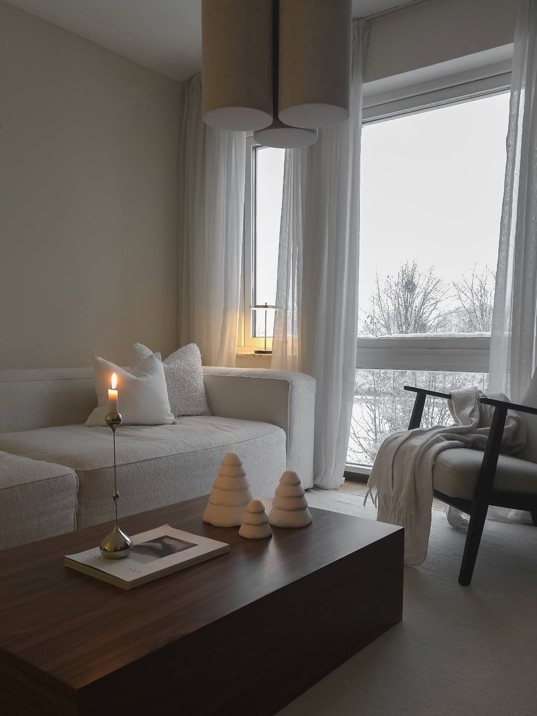 Winter Stillness & Snow‑Drift Dreams